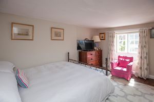 Bedroom- click for photo gallery
